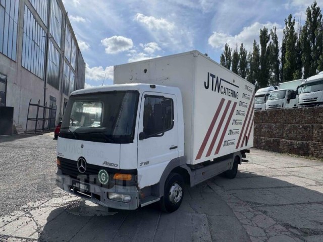 Mercedes-Benz Mercedes-Benz Atego 715-skříň