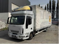 Iveco 75E18 E4 - plachta - čelo