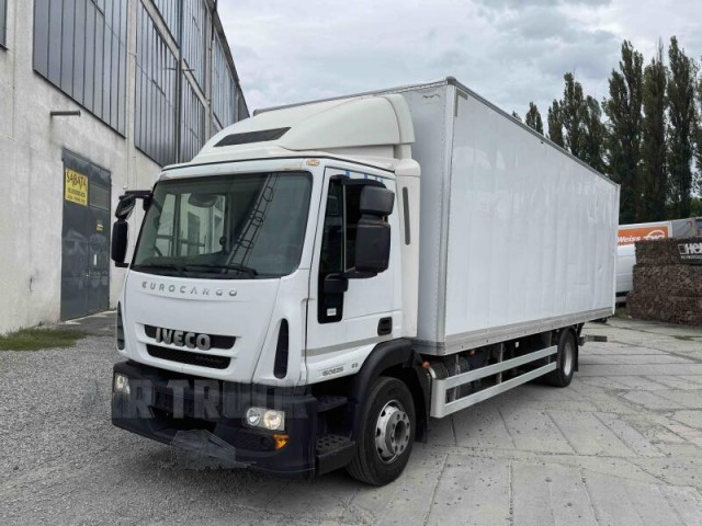 Iveco 150E25 E6 - skříň - čelo